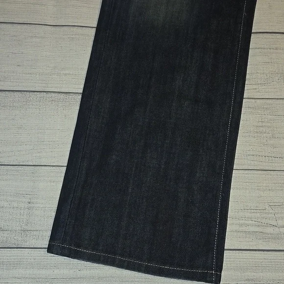 Tommy Hilfiger Men’s Rogar Regular Fit Jeans Dark Wash Size 36 x 32 NWT